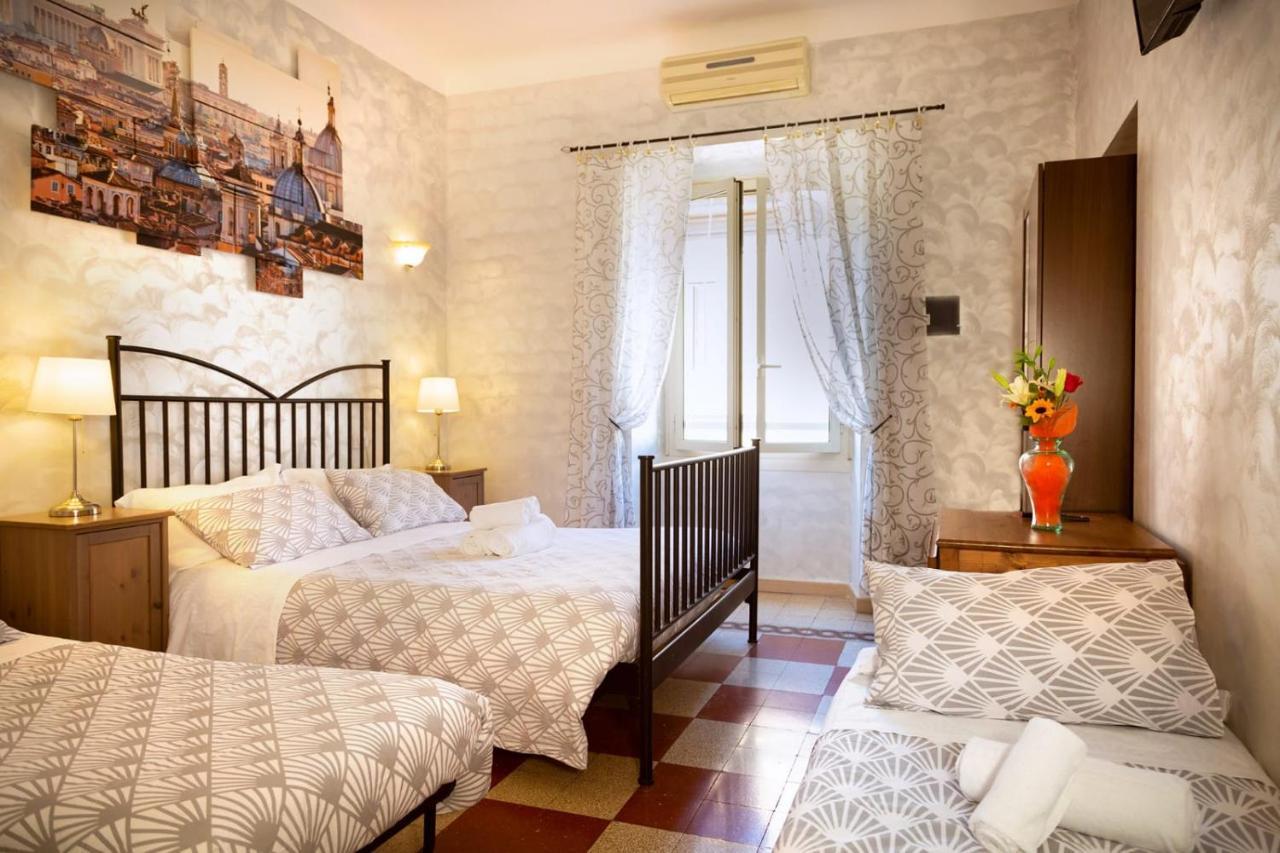 Rossana House Hotel โรม ภายนอก รูปภาพ