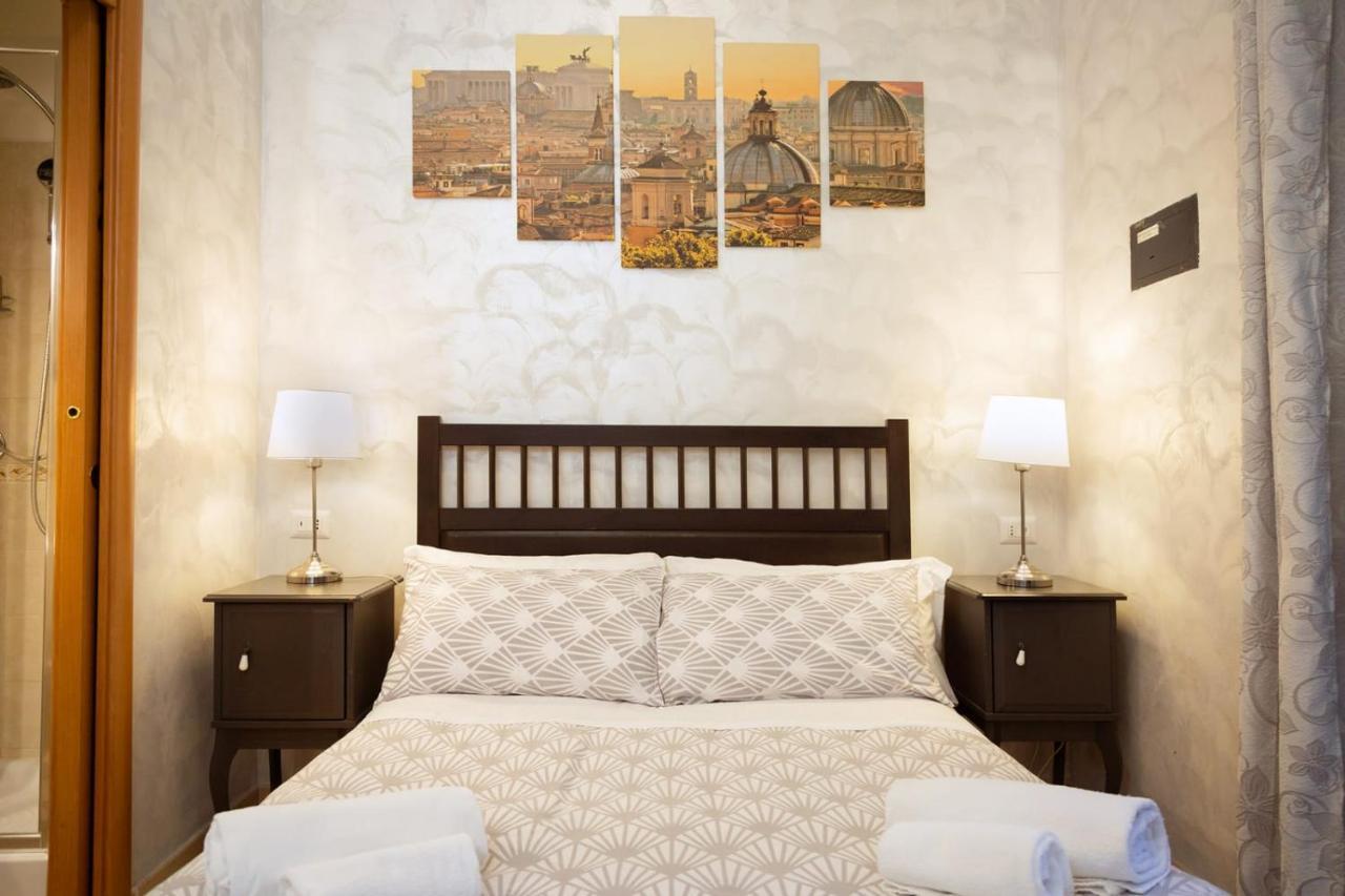 Rossana House Hotel โรม ภายนอก รูปภาพ