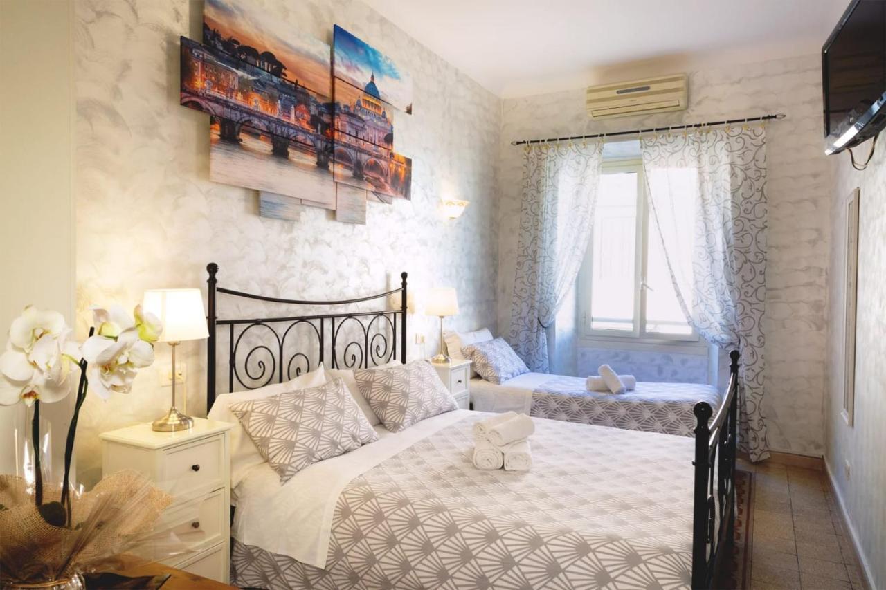 Rossana House Hotel โรม ภายนอก รูปภาพ